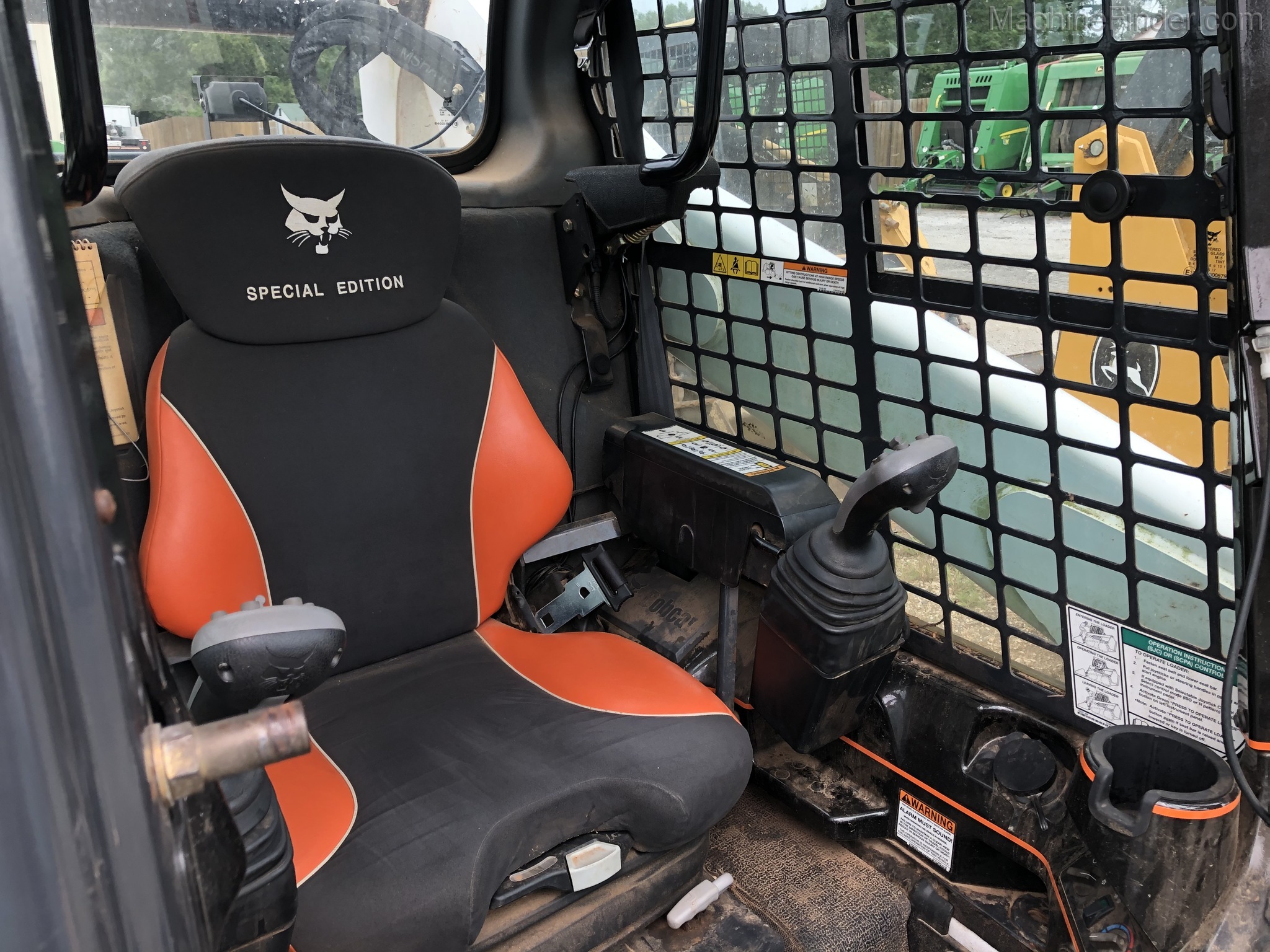 2015 Bobcat T650 Image 5