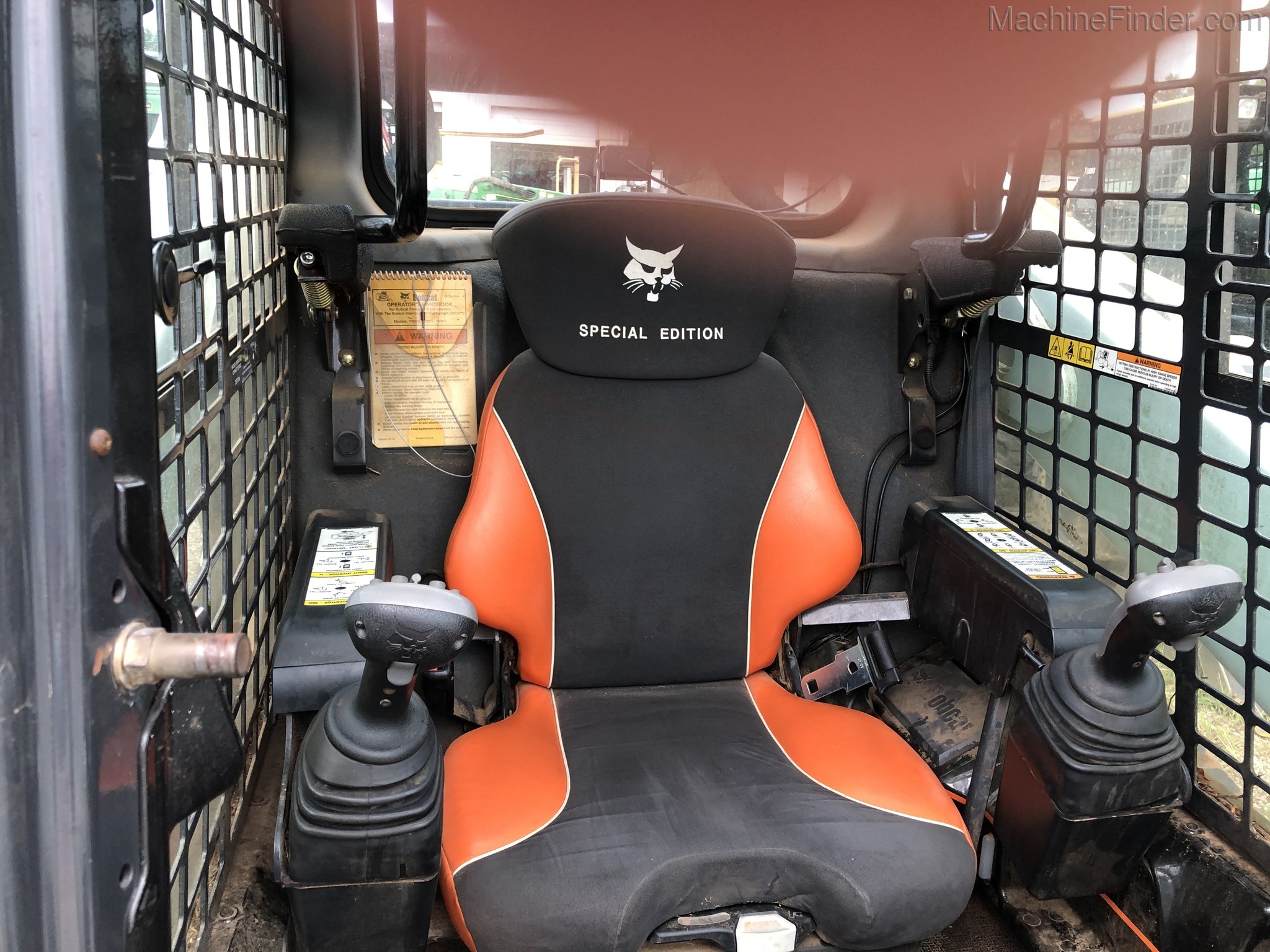 2015 Bobcat T650 Image 4