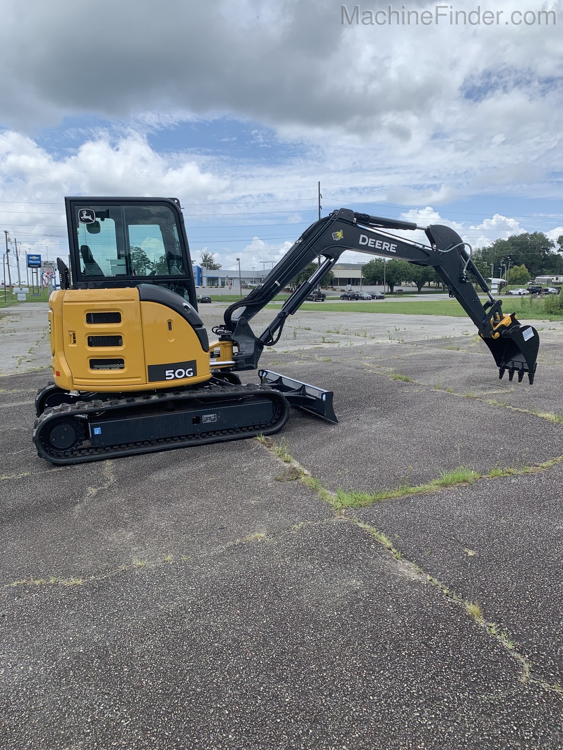 2020 John Deere 50G Image 4