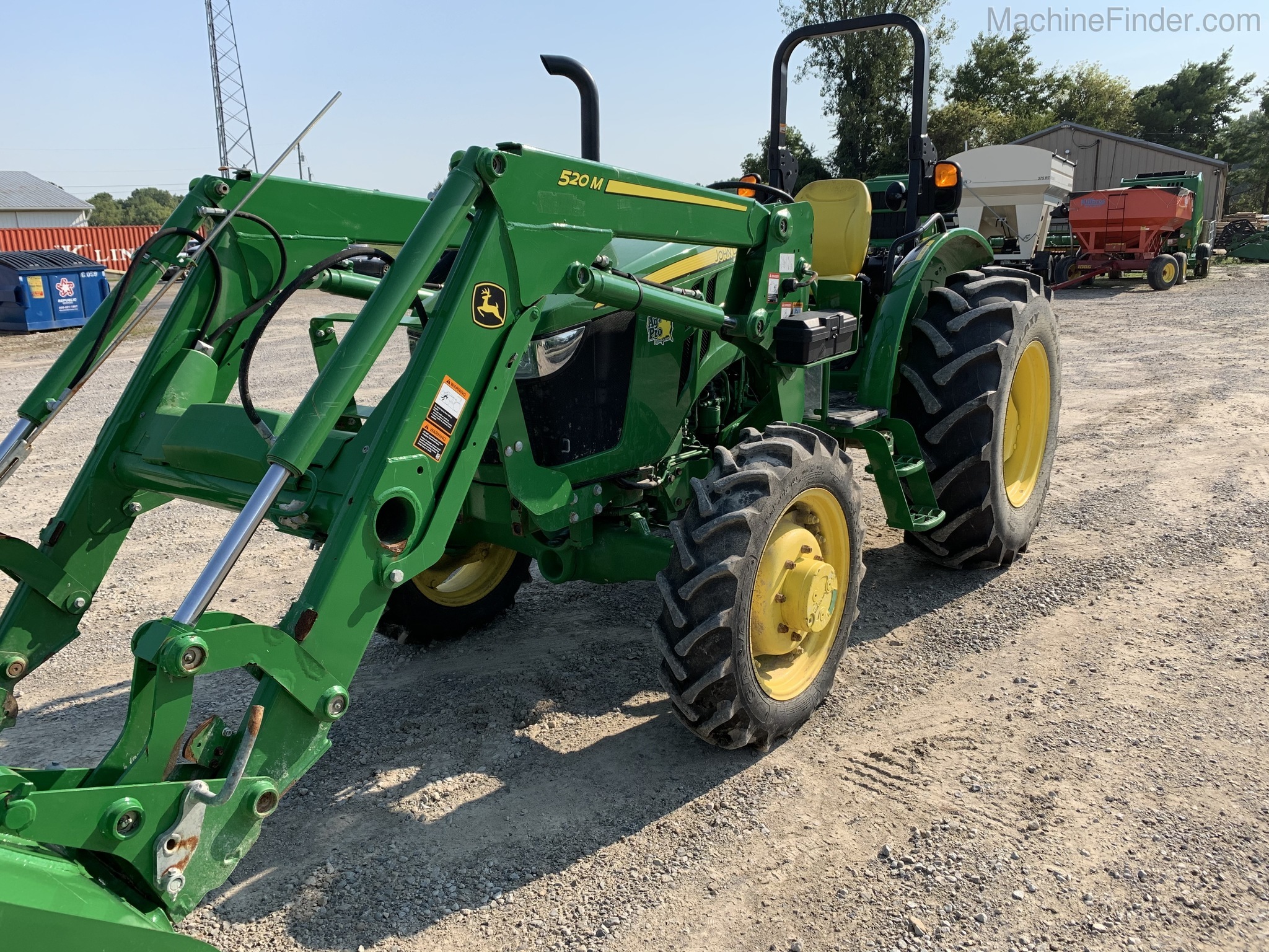 2018 John Deere 5075E Image 1
