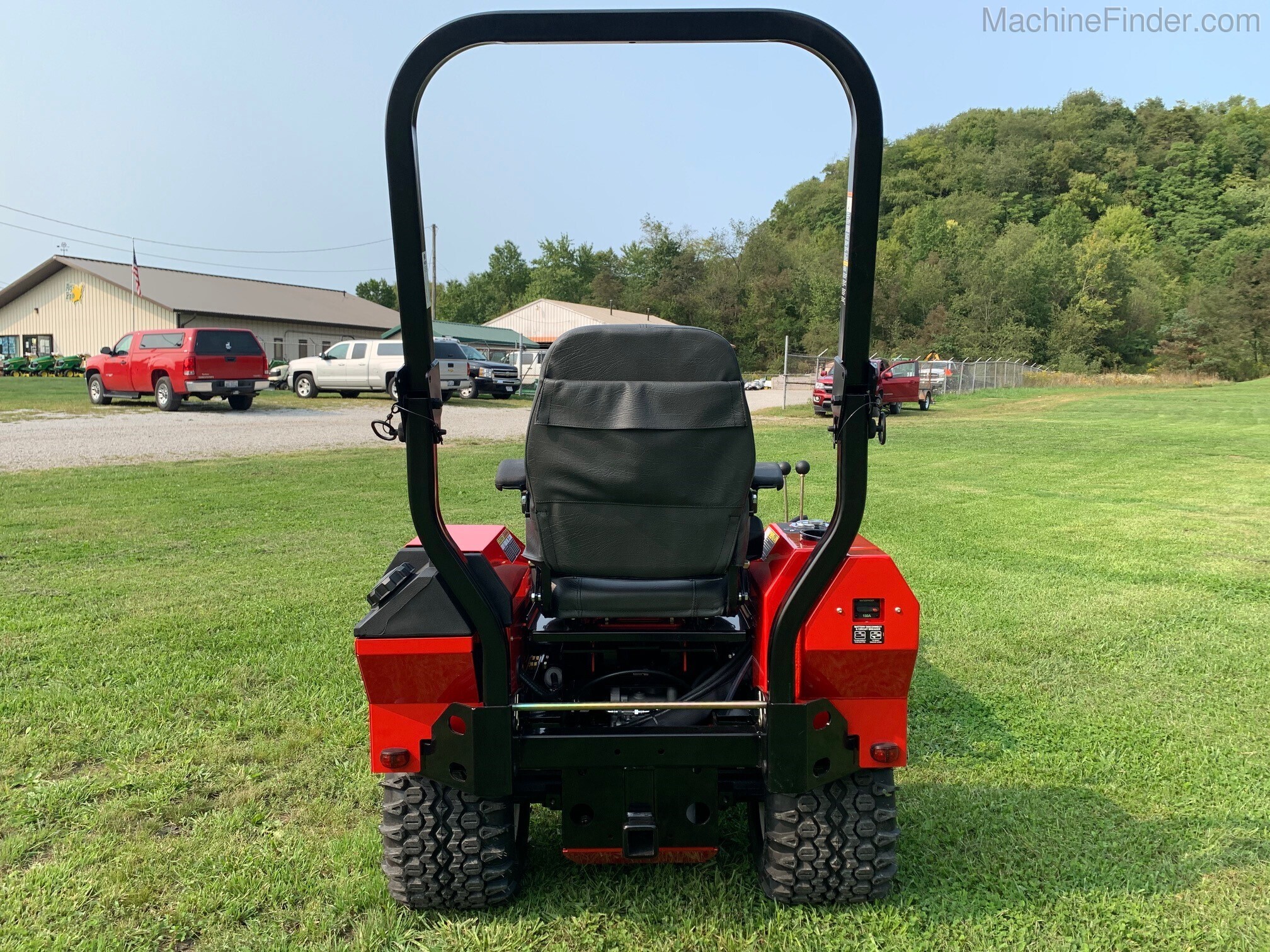 2020 Steiner 450 Image 4