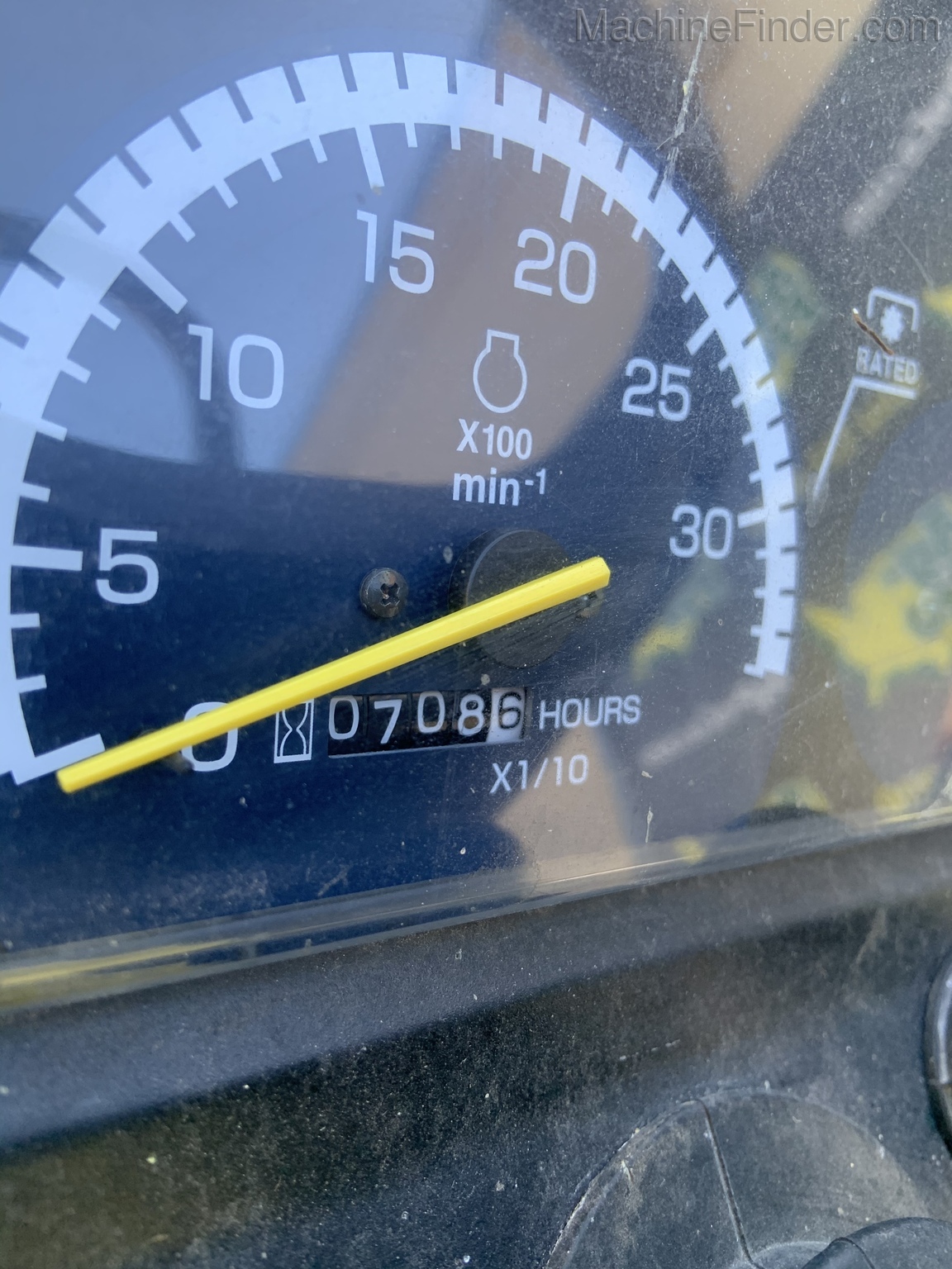 2009 John Deere 2320 Image 4