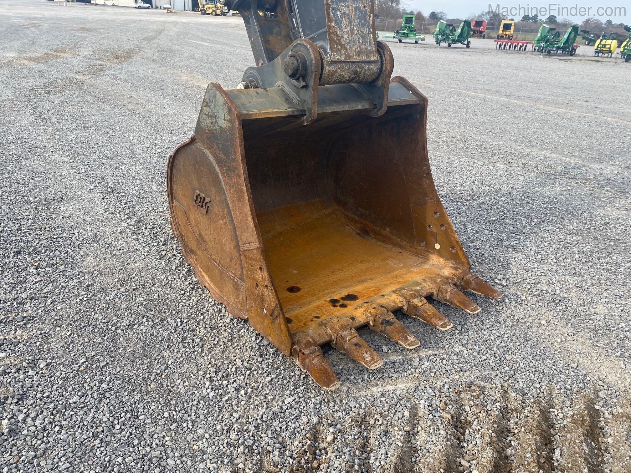 2018 John Deere 250G LC Image 8