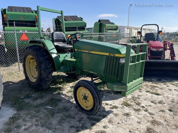 1997 John Deere 870 Image 3