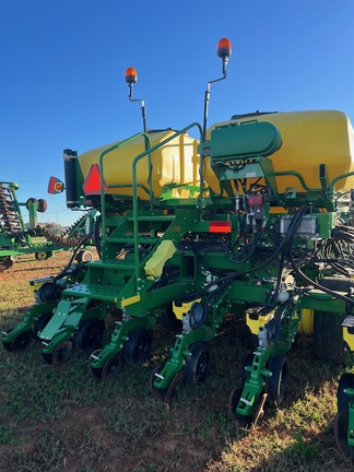 2019 John Deere DB60
