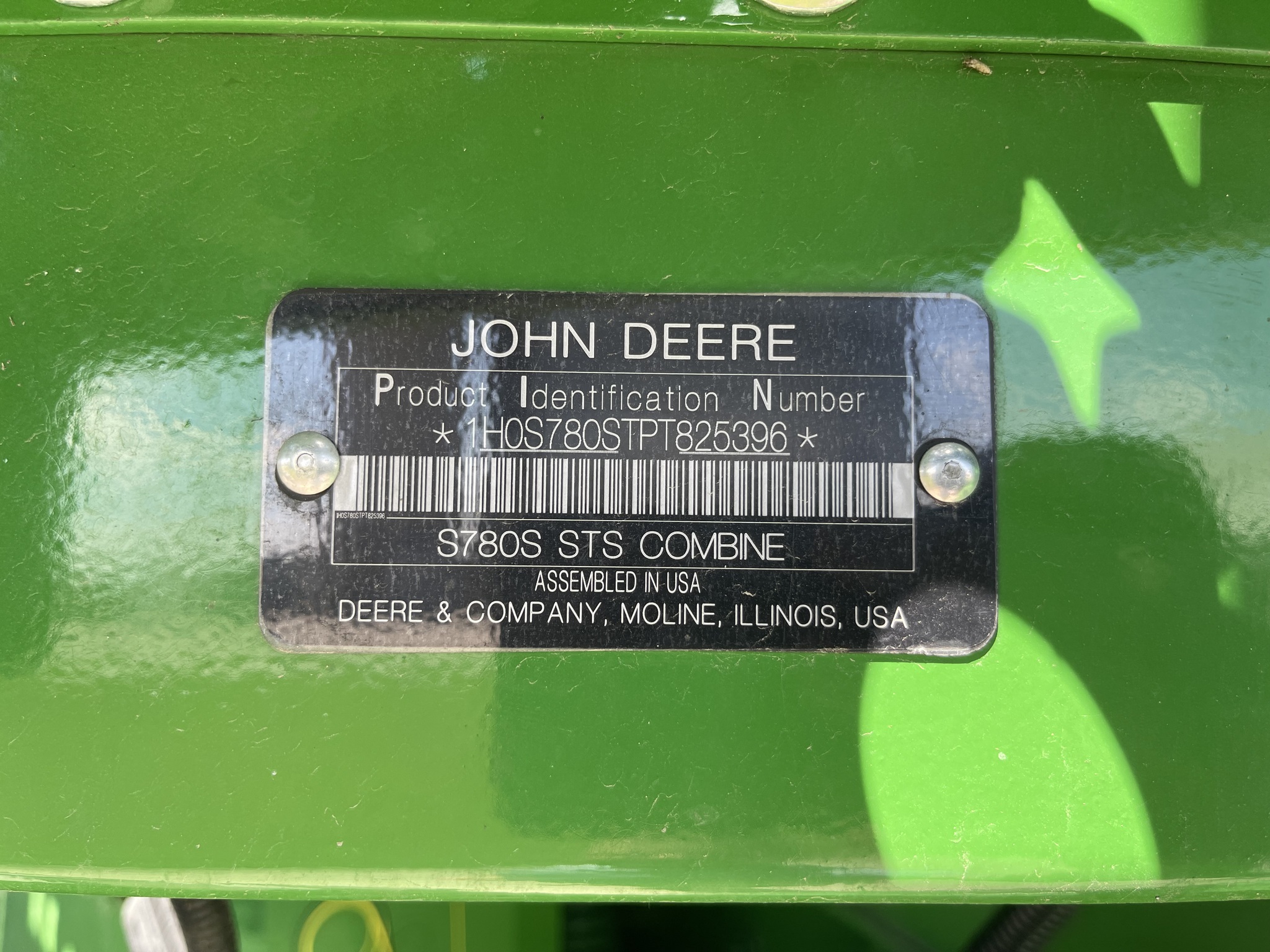  2023 John Deere S780 at Heritage Tractor in Roanoke, IL