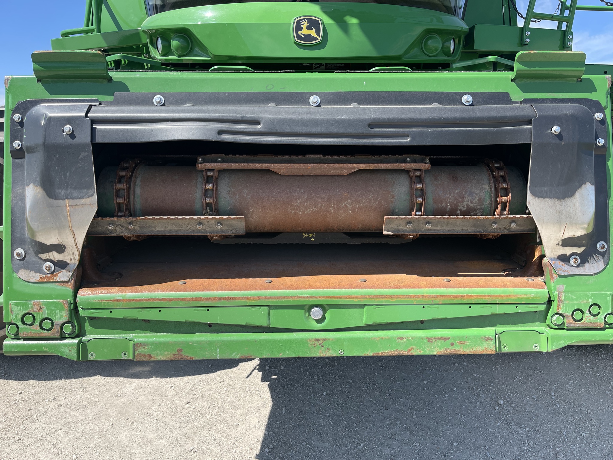  2023 John Deere S780 at Heritage Tractor in Roanoke, IL