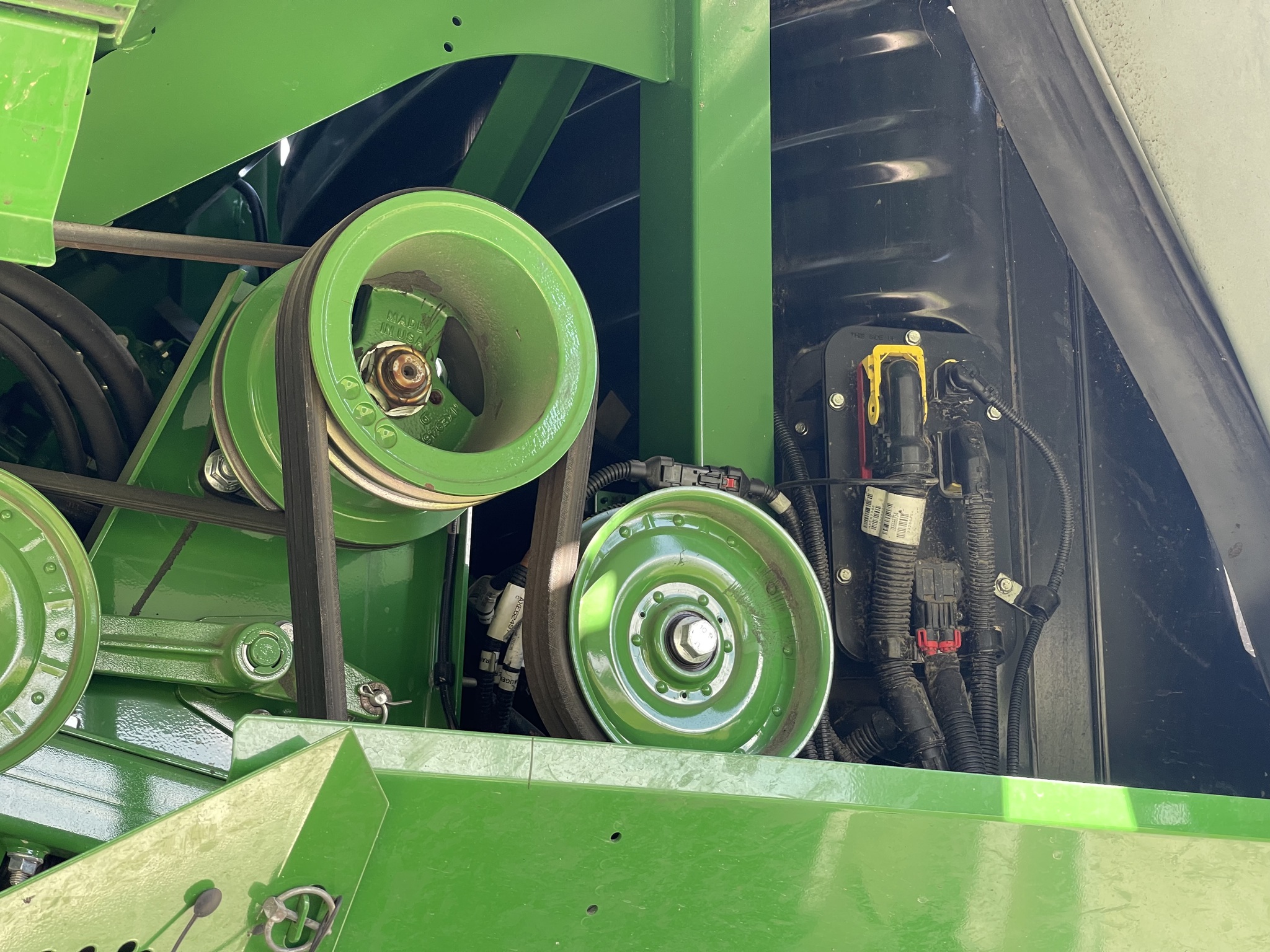  2023 John Deere S780 at Heritage Tractor in Roanoke, IL