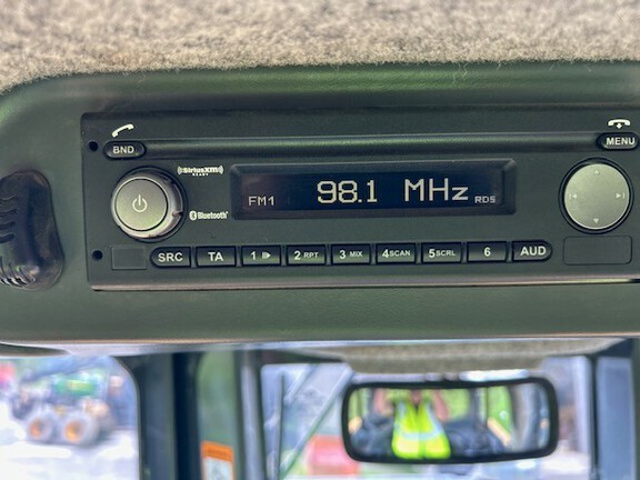 2019 John Deere 1050K