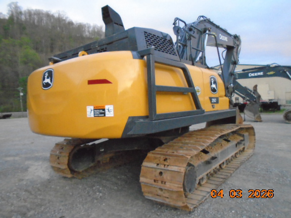 2024 John Deere 250 P-Tier