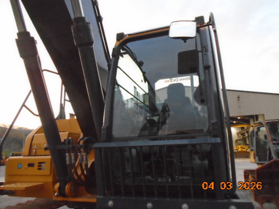 2024 John Deere 250 P-Tier