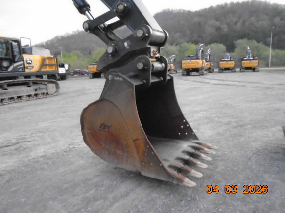 2024 John Deere 250 P-Tier