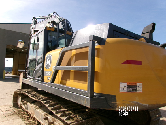 2024 John Deere 250P