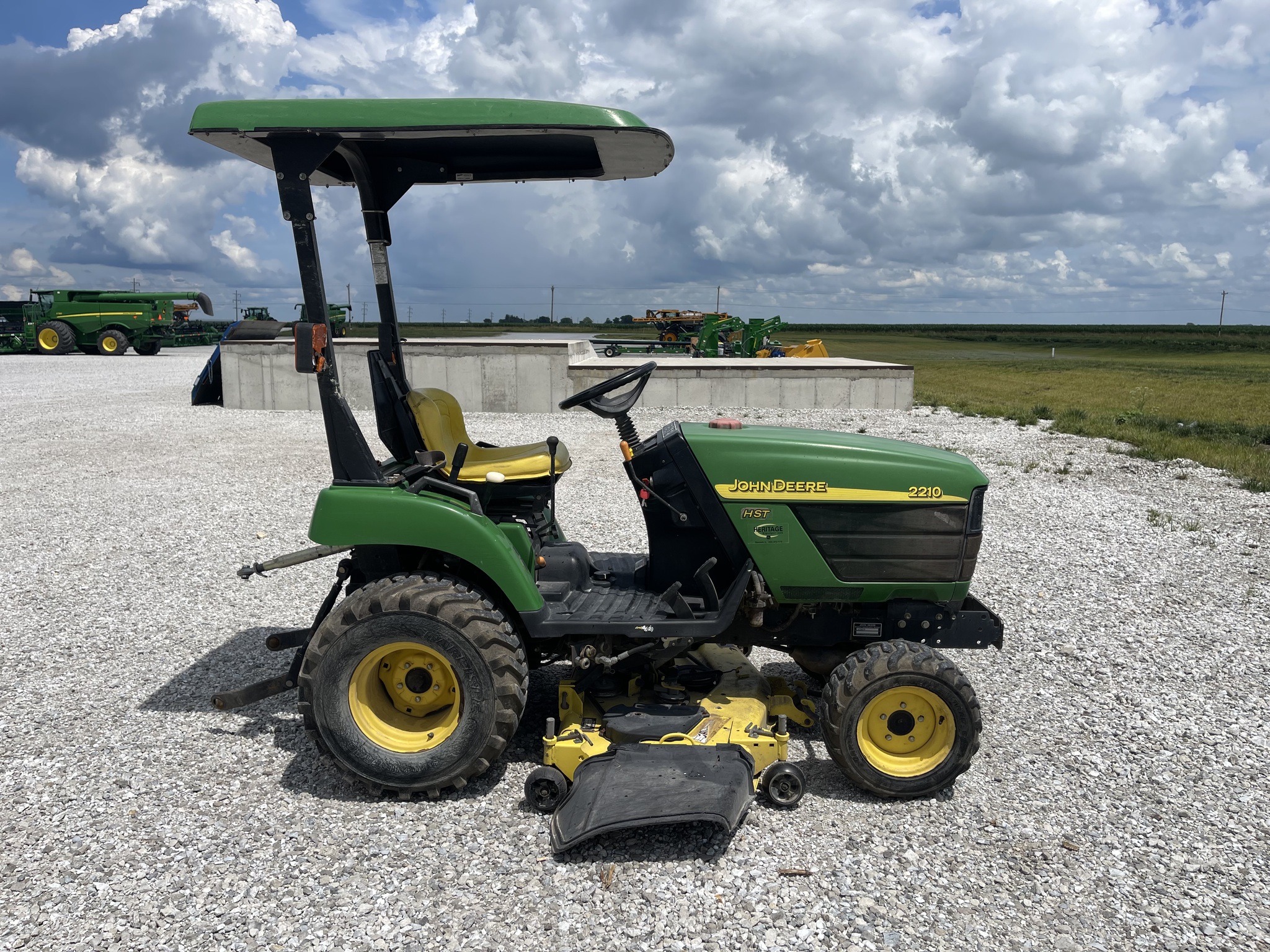  2005 John Deere 2210 at Heritage Tractor in Macomb, IL