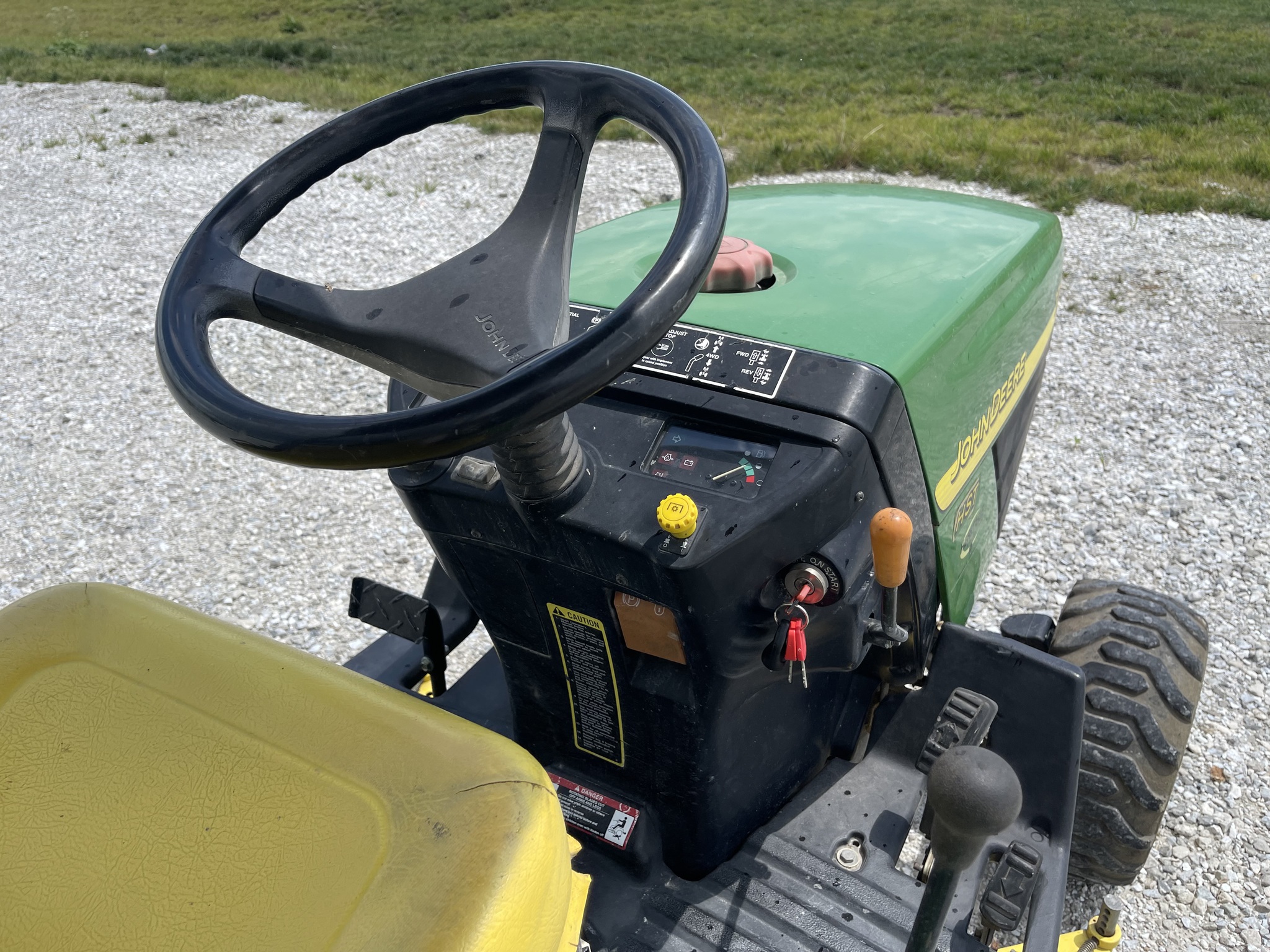  2005 John Deere 2210 at Heritage Tractor in Macomb, IL