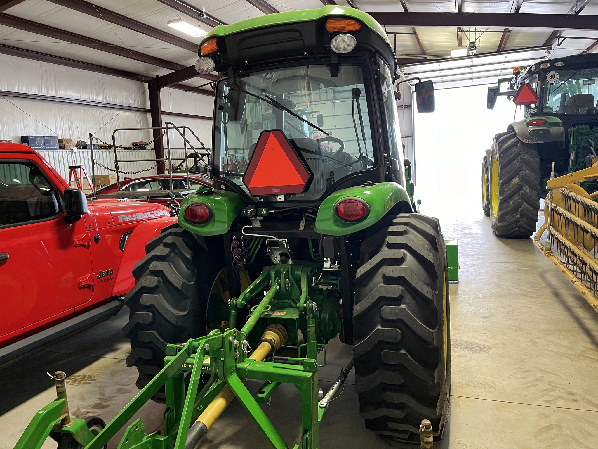 2023 John Deere 4066R Image 27