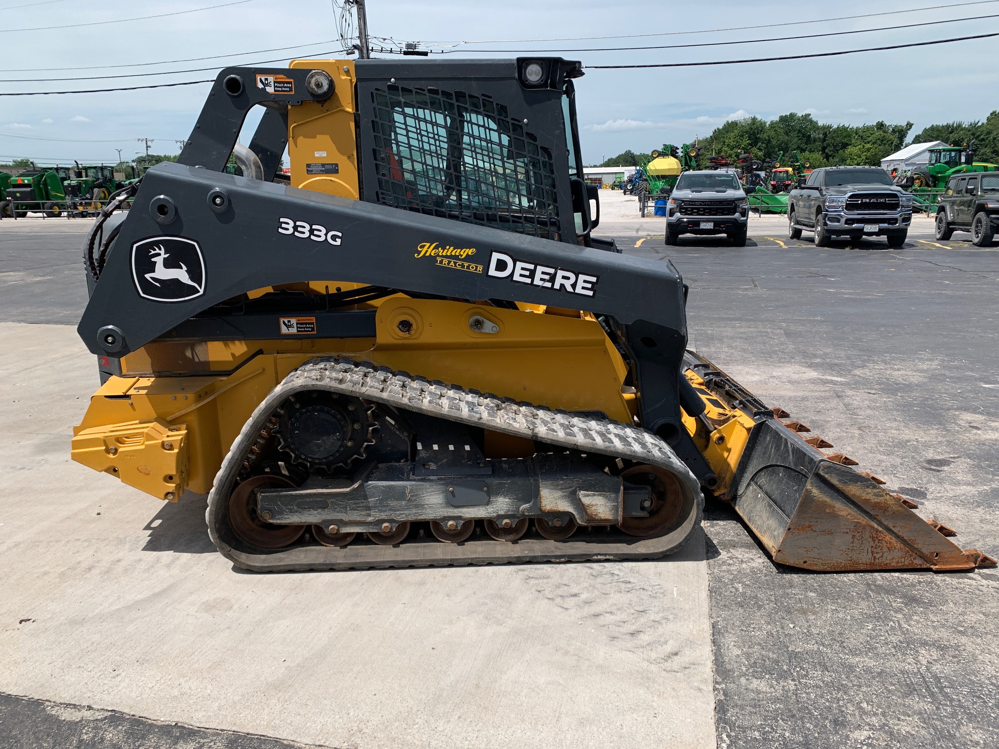  2023 John Deere 333G at Heritage Tractor in Lamar, MO