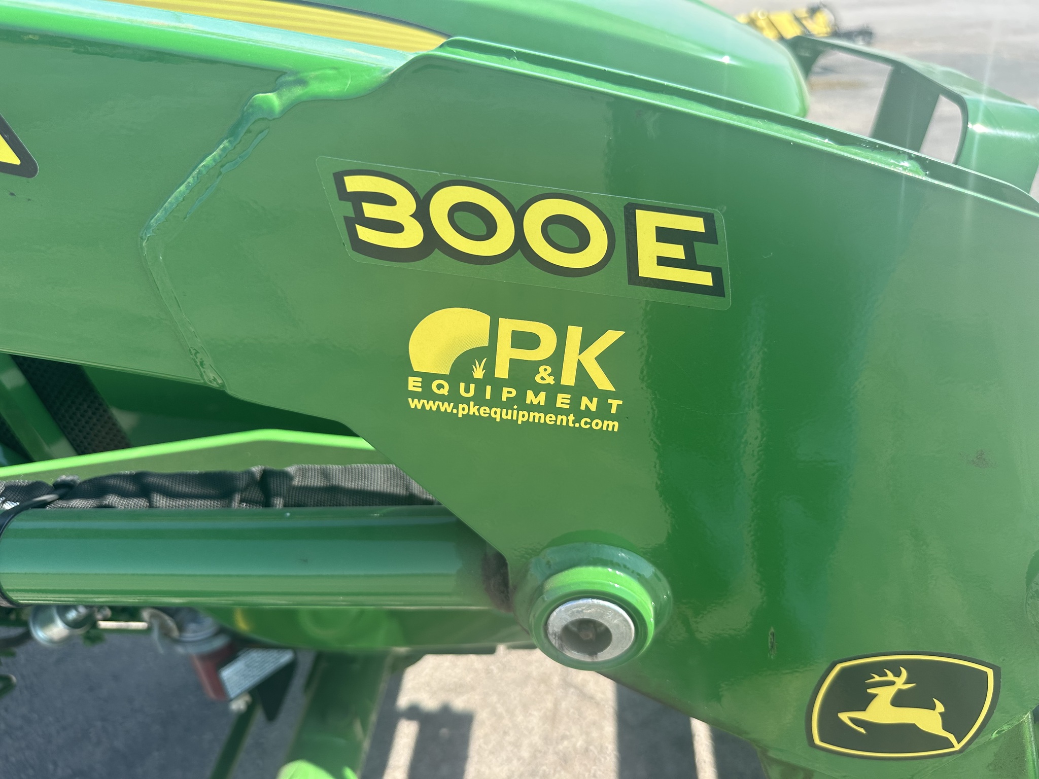 2022 John Deere 3025D Image 8