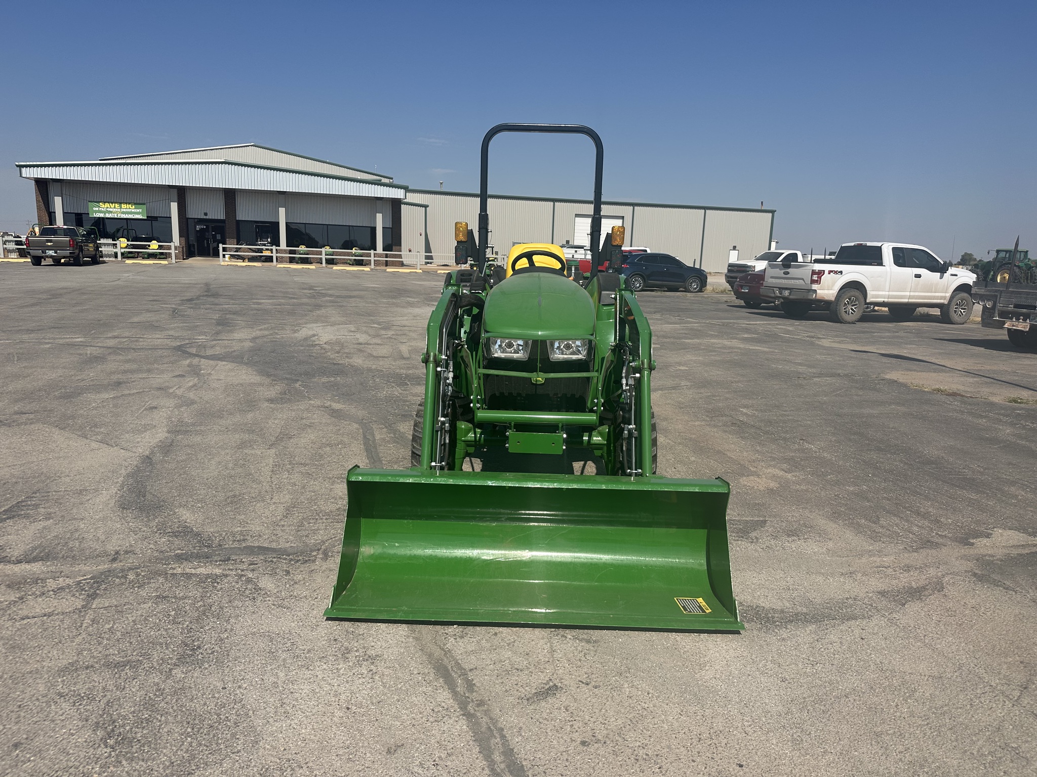 2022 John Deere 3025D Image 17