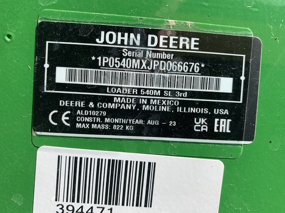 Photo of 2023 John Deere 6105E
