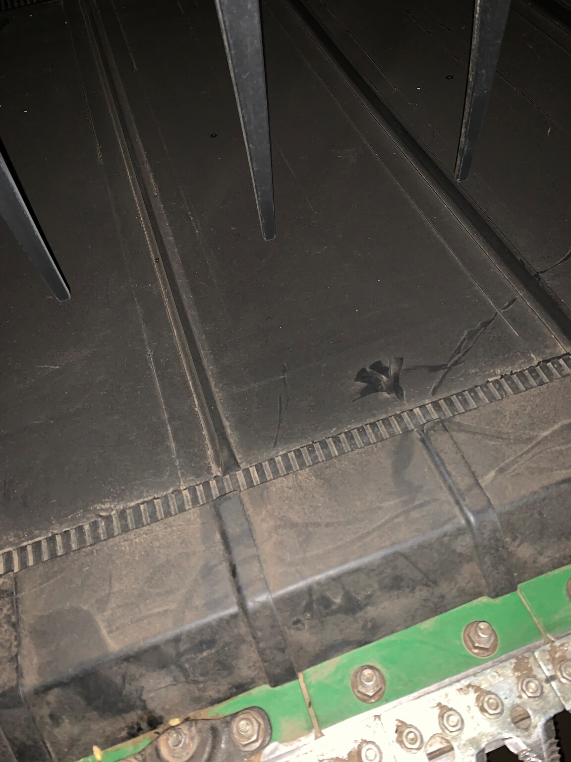 2020 John Deere 735FD Image 4