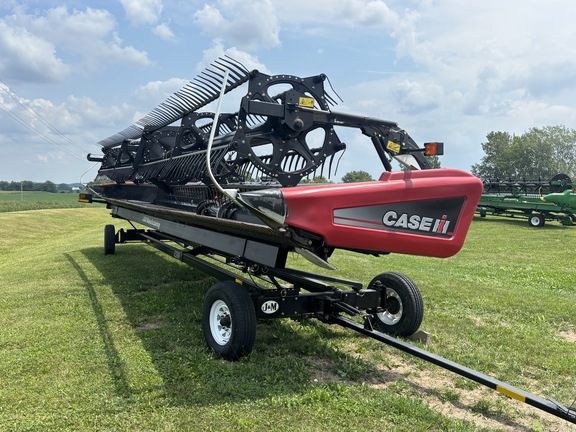 Used 2012 Case IH 2162-35 Combine Platforms at Koenig Equipment in Oxford, OH - Photo2