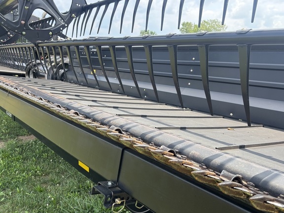 Used 2012 Case IH 2162-35 Combine Platforms at Koenig Equipment in Oxford, OH - Photo4