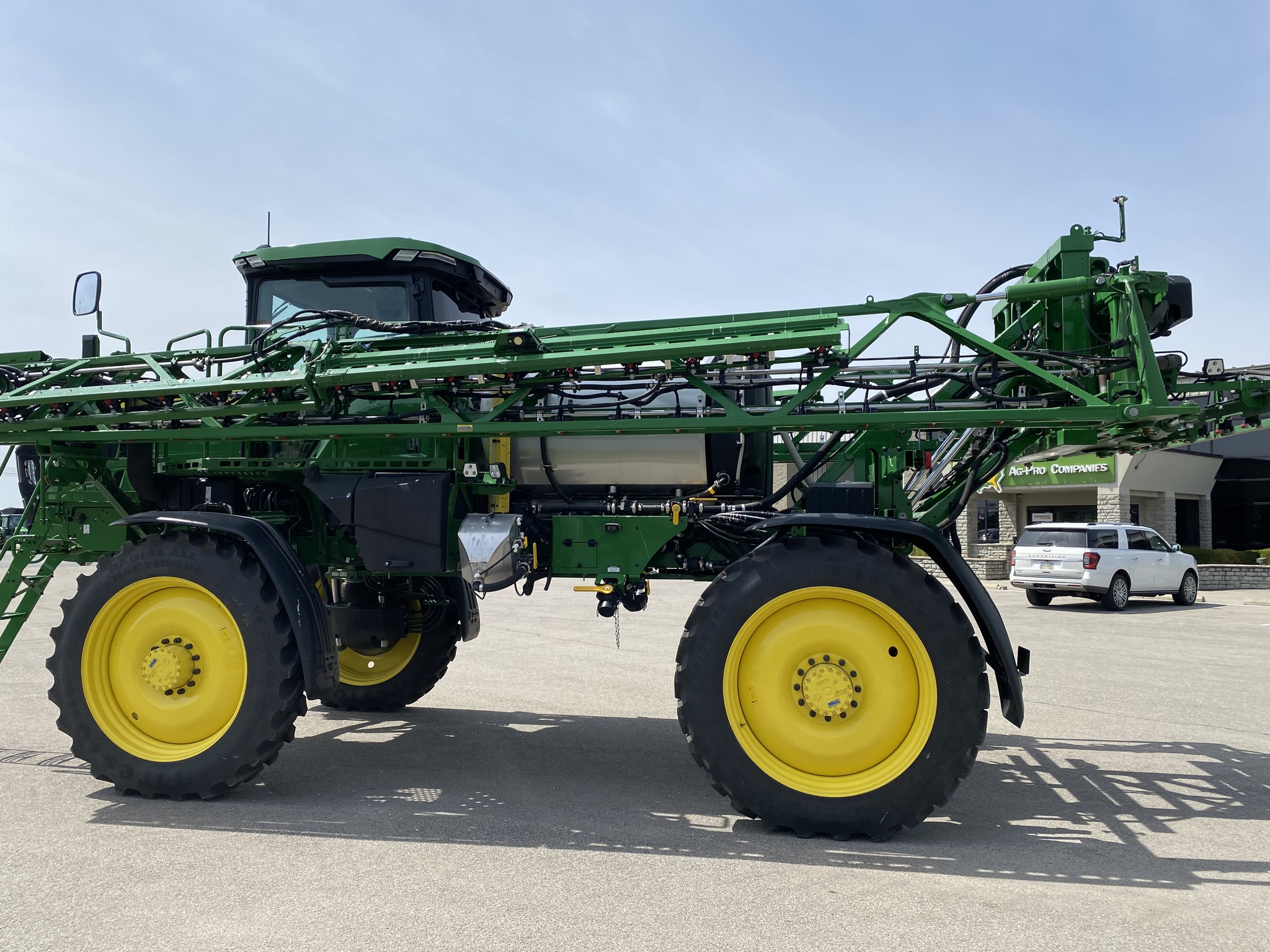 2024 John Deere 408R Image 4