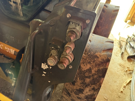 Photo of 2024 John Deere 316GR