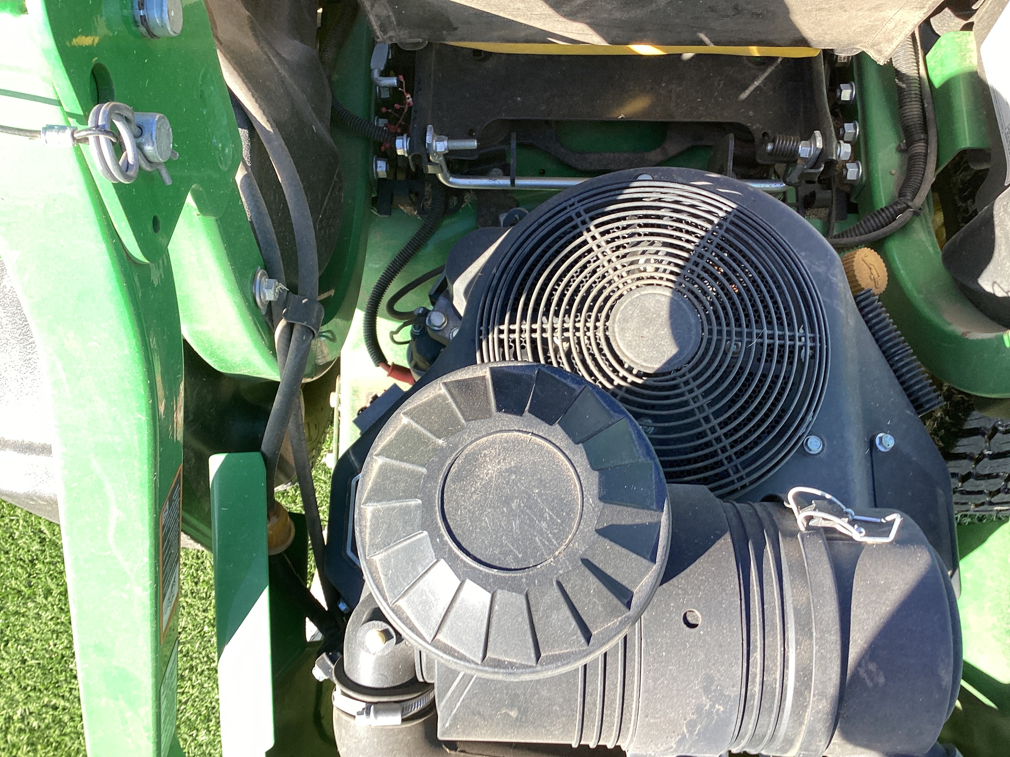 2022 John Deere Z960m Image 8