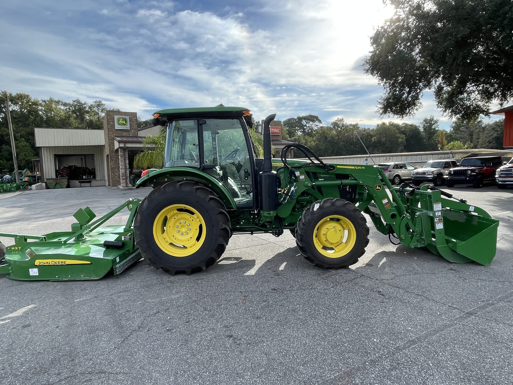 2025 John Deere 5090E Image 7