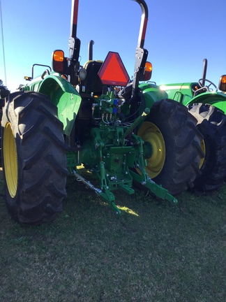 2024 John Deere 5090E Photo 5
