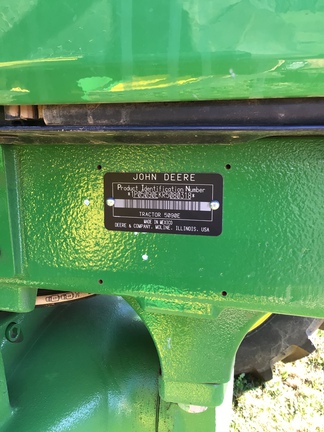 2024 John Deere 5090E Photo 3