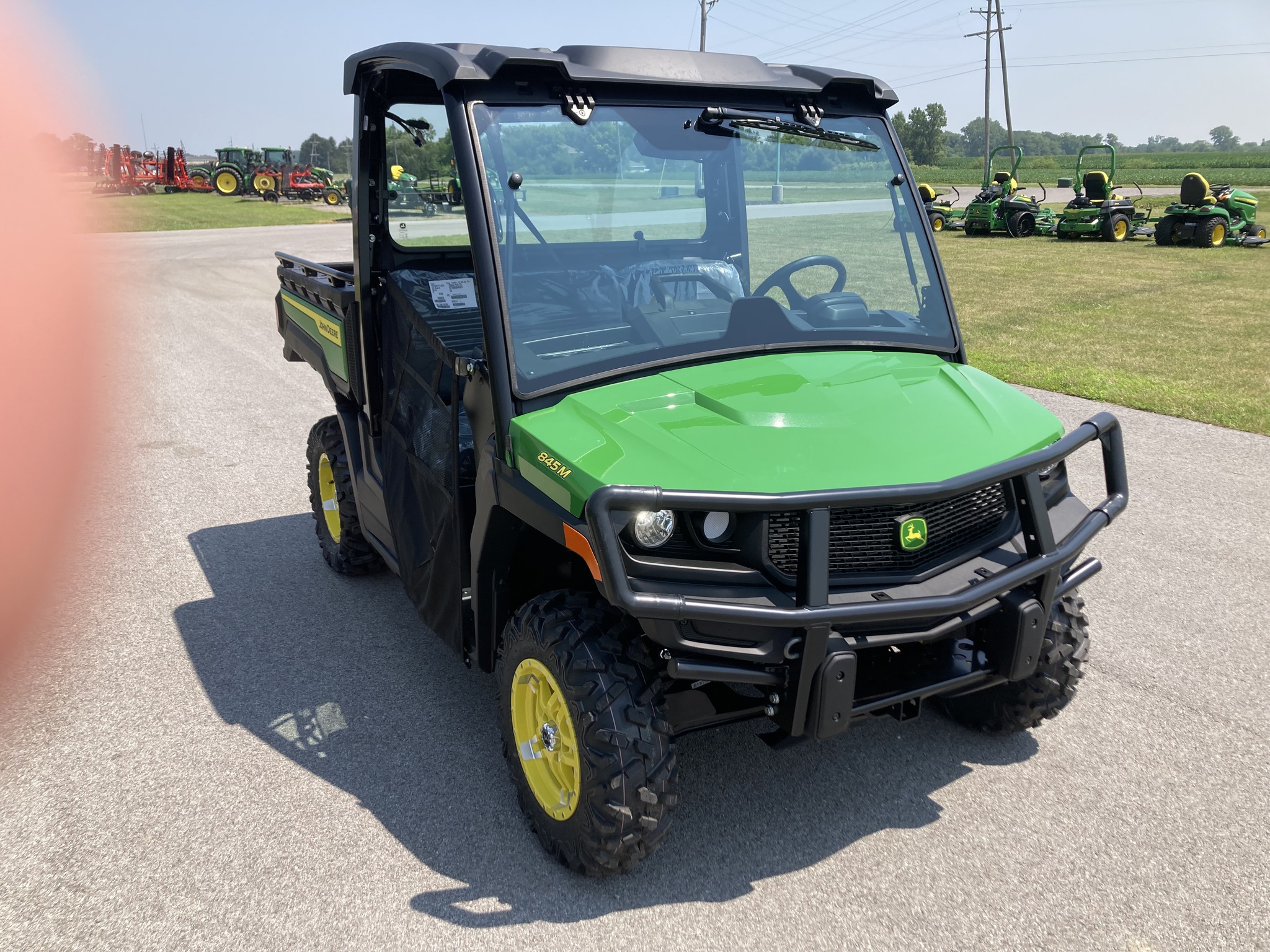 2025 John Deere 845M Image 8