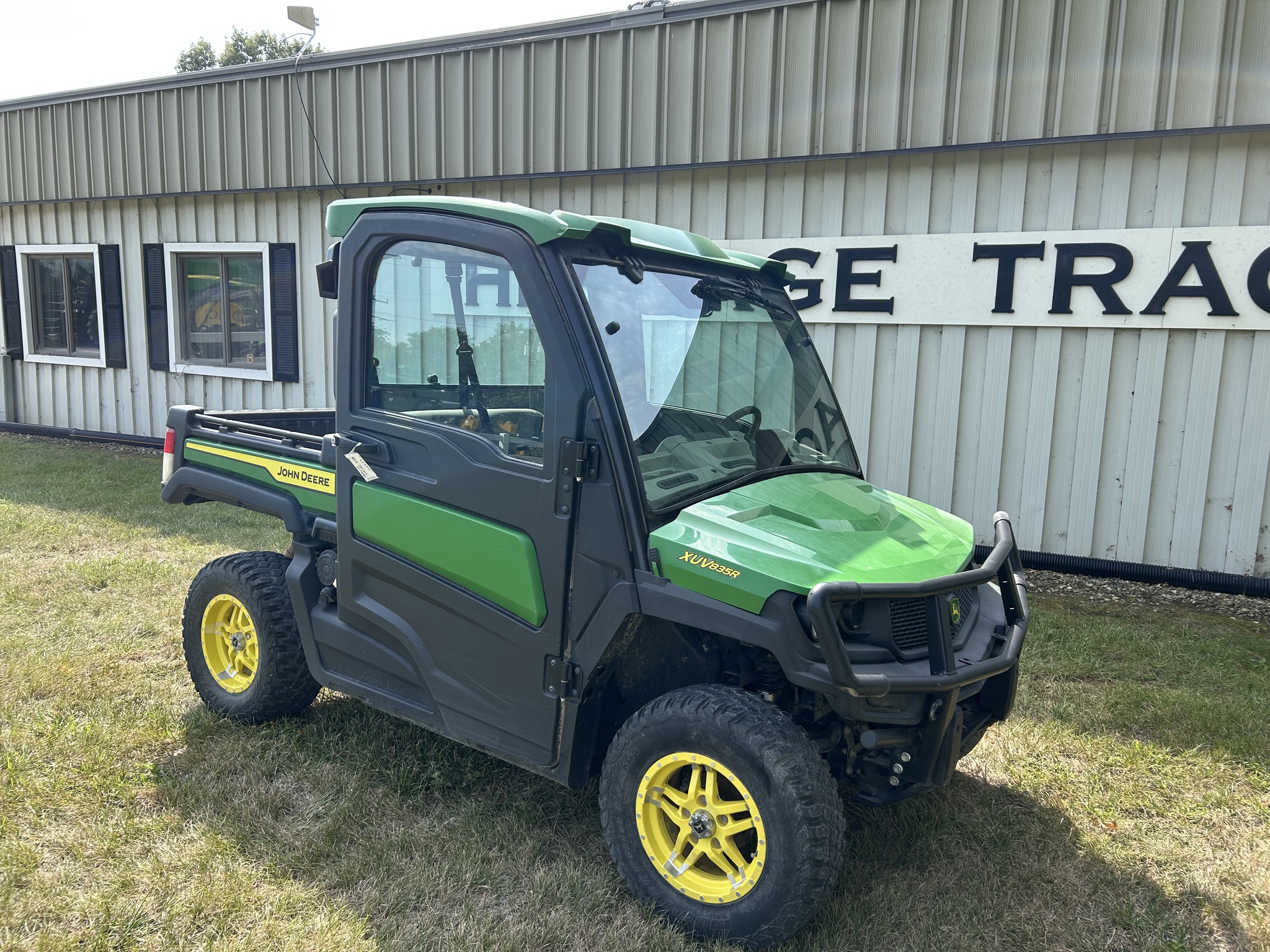  2022 John Deere XUV 835R at Heritage Tractor in Atchison, KS