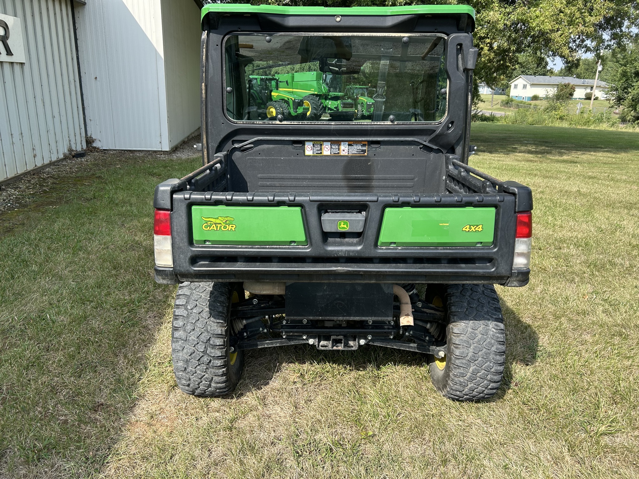  2022 John Deere XUV 835R at Heritage Tractor in Atchison, KS