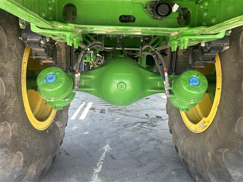 2024 John Deere 800R Image 19