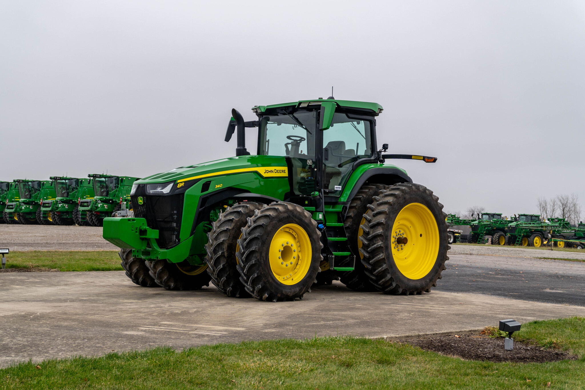 Used 2023 John Deere 8R 340 Row Crop Tractors at Koenig Equipment in Anna, OH - PhotoXL0
