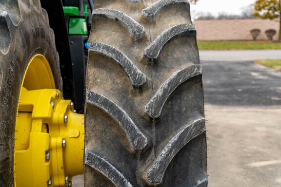 Used 2023 John Deere 8R 340 Row Crop Tractors at Koenig Equipment in Anna, OH - Photo12