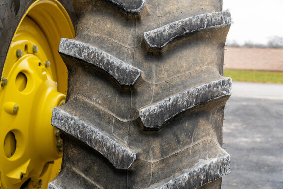 Used 2023 John Deere 8R 340 Row Crop Tractors at Koenig Equipment in Anna, OH - Photo13