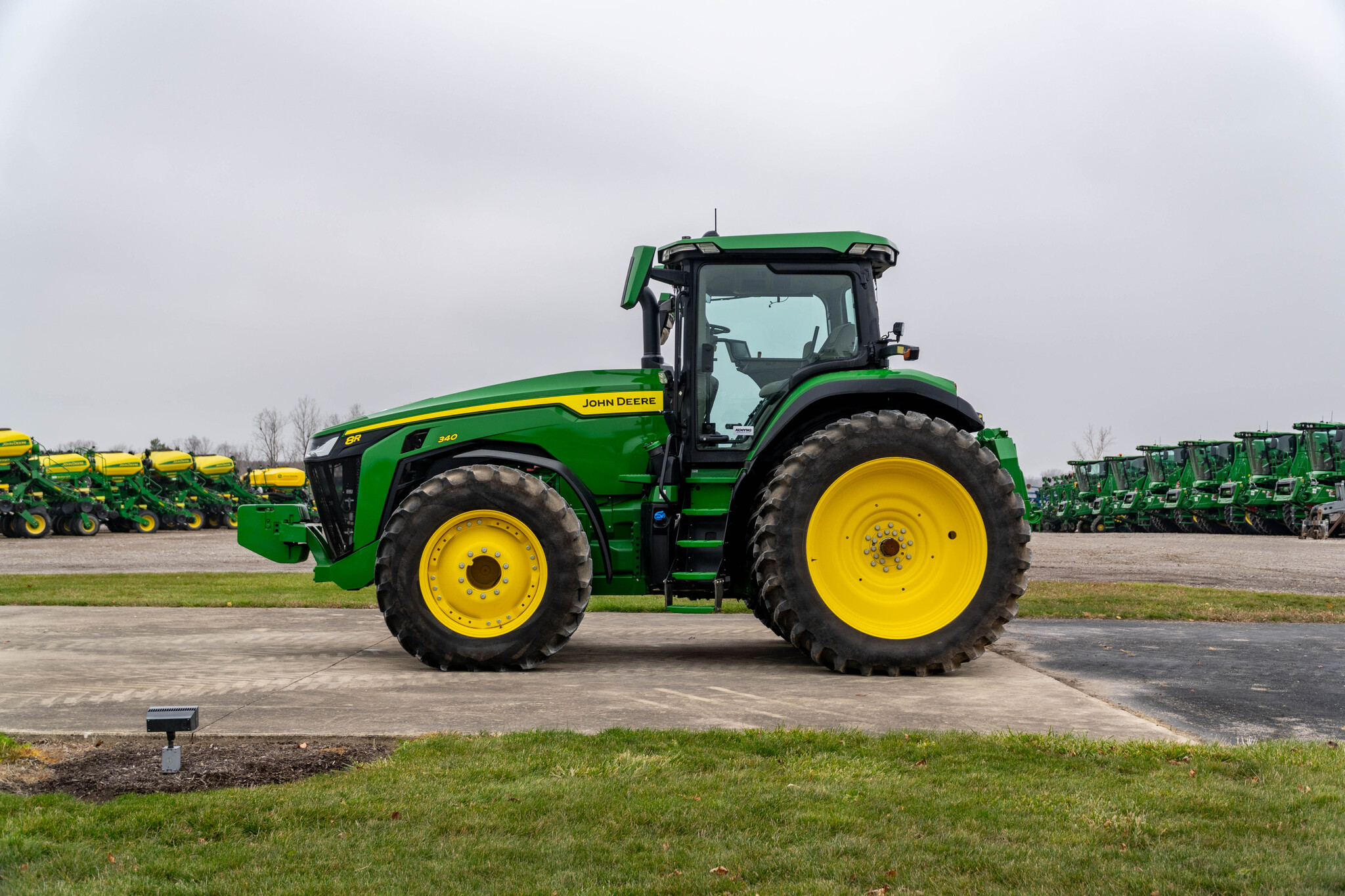 Used 2023 John Deere 8R 340 Row Crop Tractors at Koenig Equipment in Anna, OH - PhotoXL1