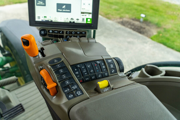 Used 2023 John Deere 8R 340 Row Crop Tractors at Koenig Equipment in Anna, OH - Photo29