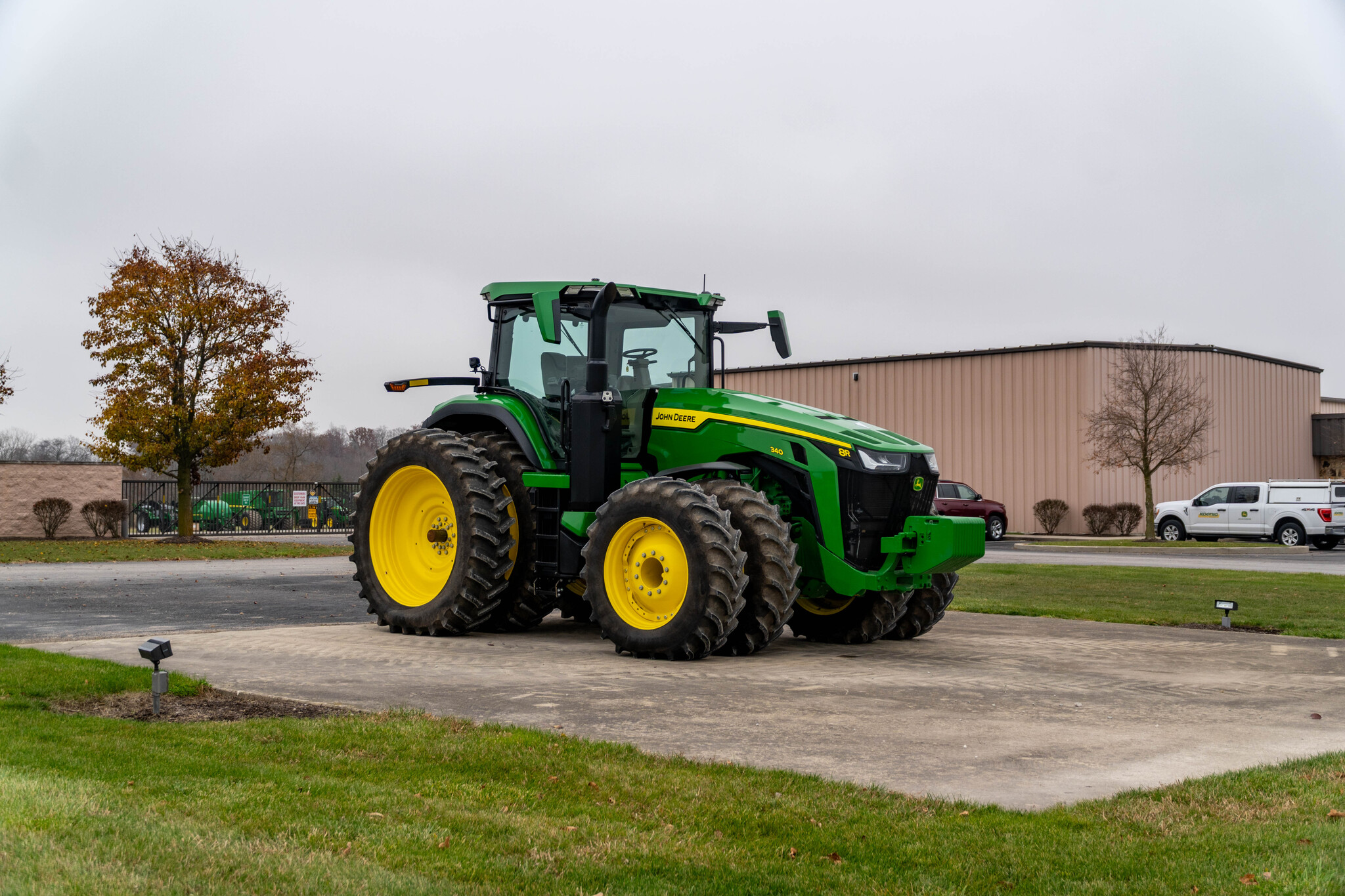 Used 2023 John Deere 8R 340 Row Crop Tractors at Koenig Equipment in Anna, OH - PhotoXL6