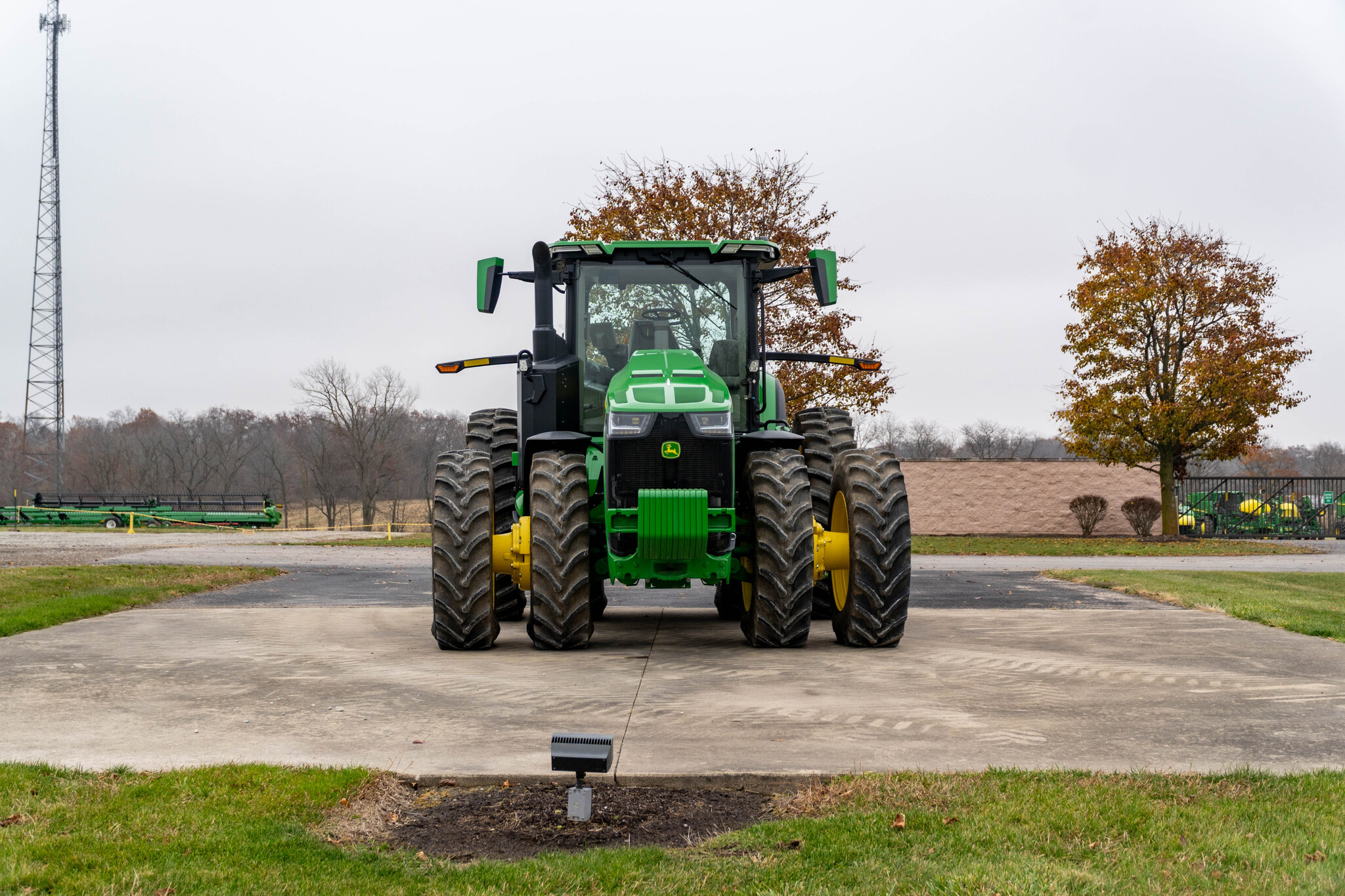 Used 2023 John Deere 8R 340 Row Crop Tractors at Koenig Equipment in Anna, OH - PhotoXL7