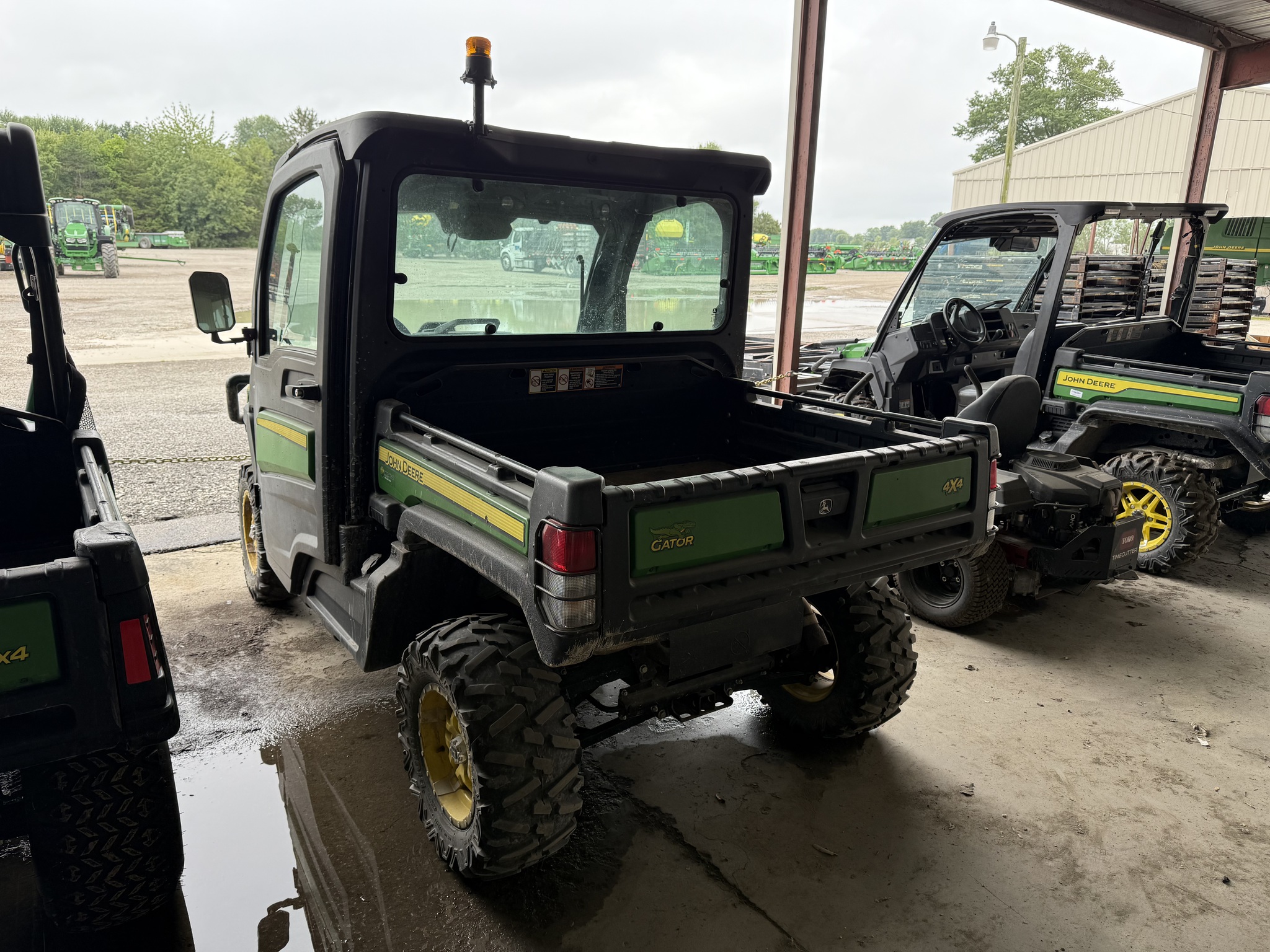 2019 John Deere XUV 835M Image 3