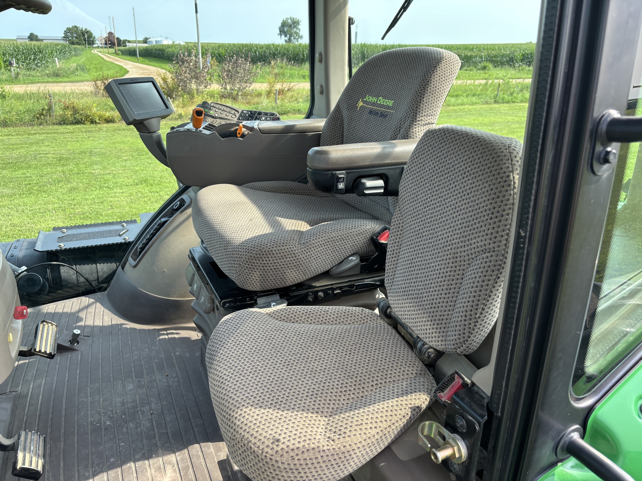 2012 John Deere 9360R Image 12