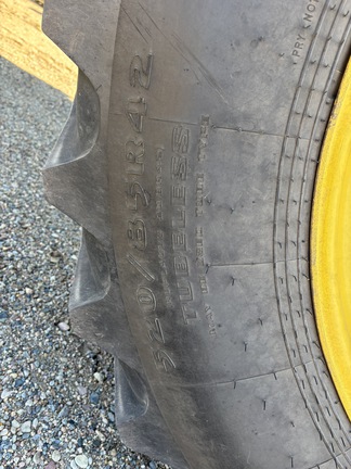 Used 2014 John Deere 1870 Air Drills and Seeders at Horizon Ag & Turf in Lloydminster, AB - Photo9