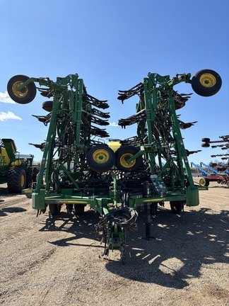 Used 2014 John Deere 1870 Air Drills and Seeders at Horizon Ag & Turf in Lloydminster, AB - Photo19