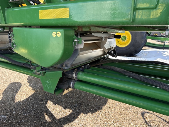 Used 2014 John Deere 1870 Air Drills and Seeders at Horizon Ag & Turf in Lloydminster, AB - Photo22