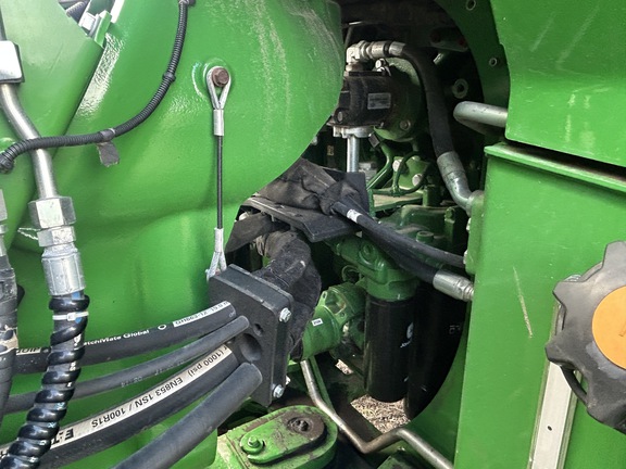 Photo of 2017 John Deere 9570R